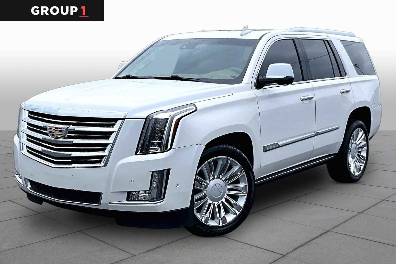 Used 2020 Cadillac Escalade Platinum RWD image 1