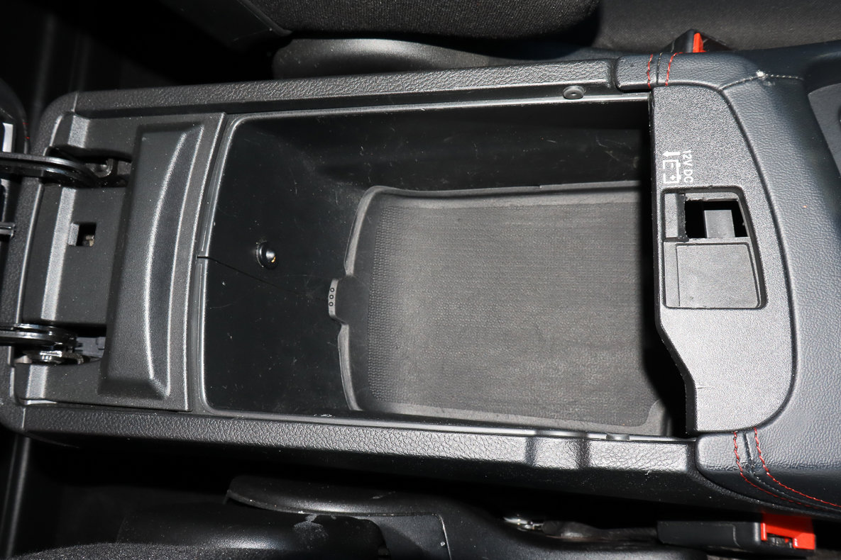 Used 2023 Dodge Durango GT image 25