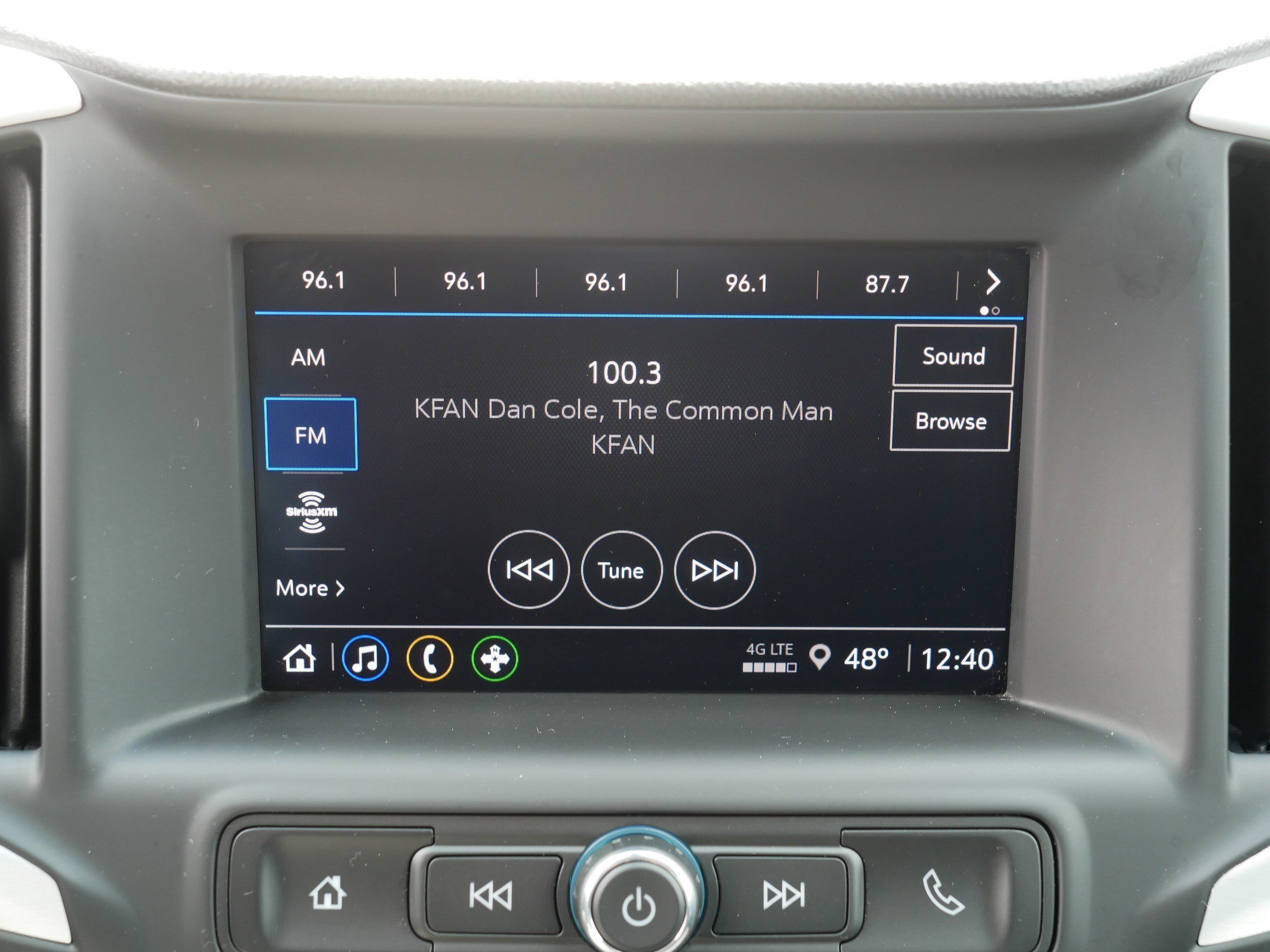 Used 2023 GMC Terrain SLE w/ Driver Convenience Package AWD/4WD image 22