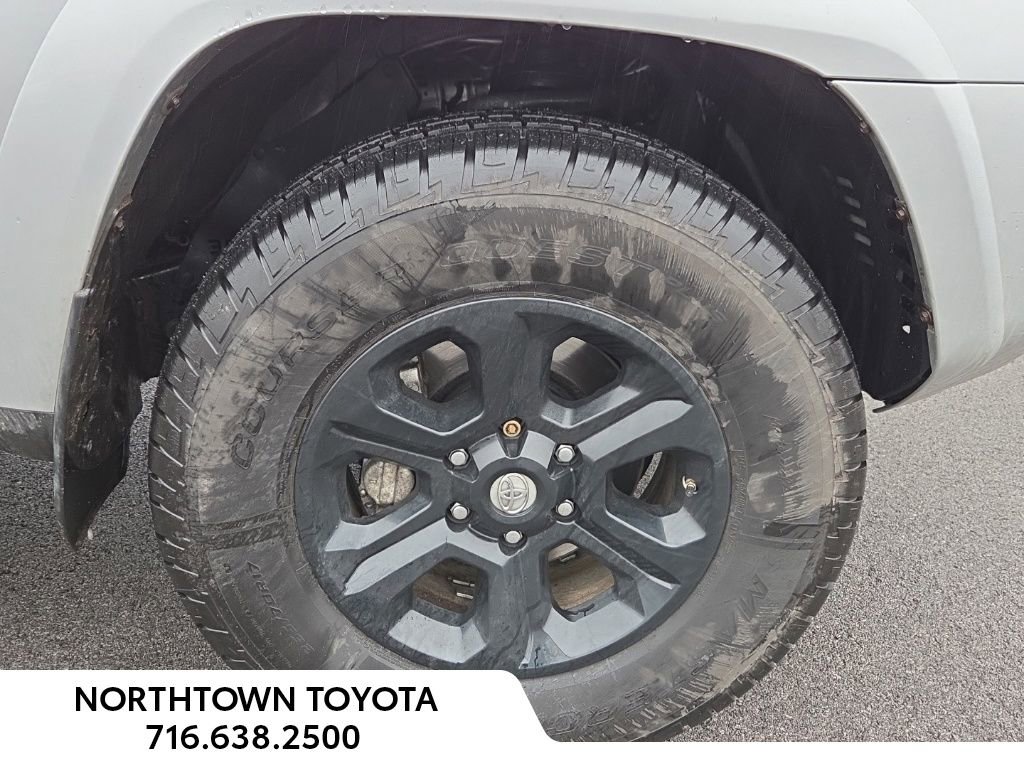 Used 2019 Toyota 4Runner SR5 image 14