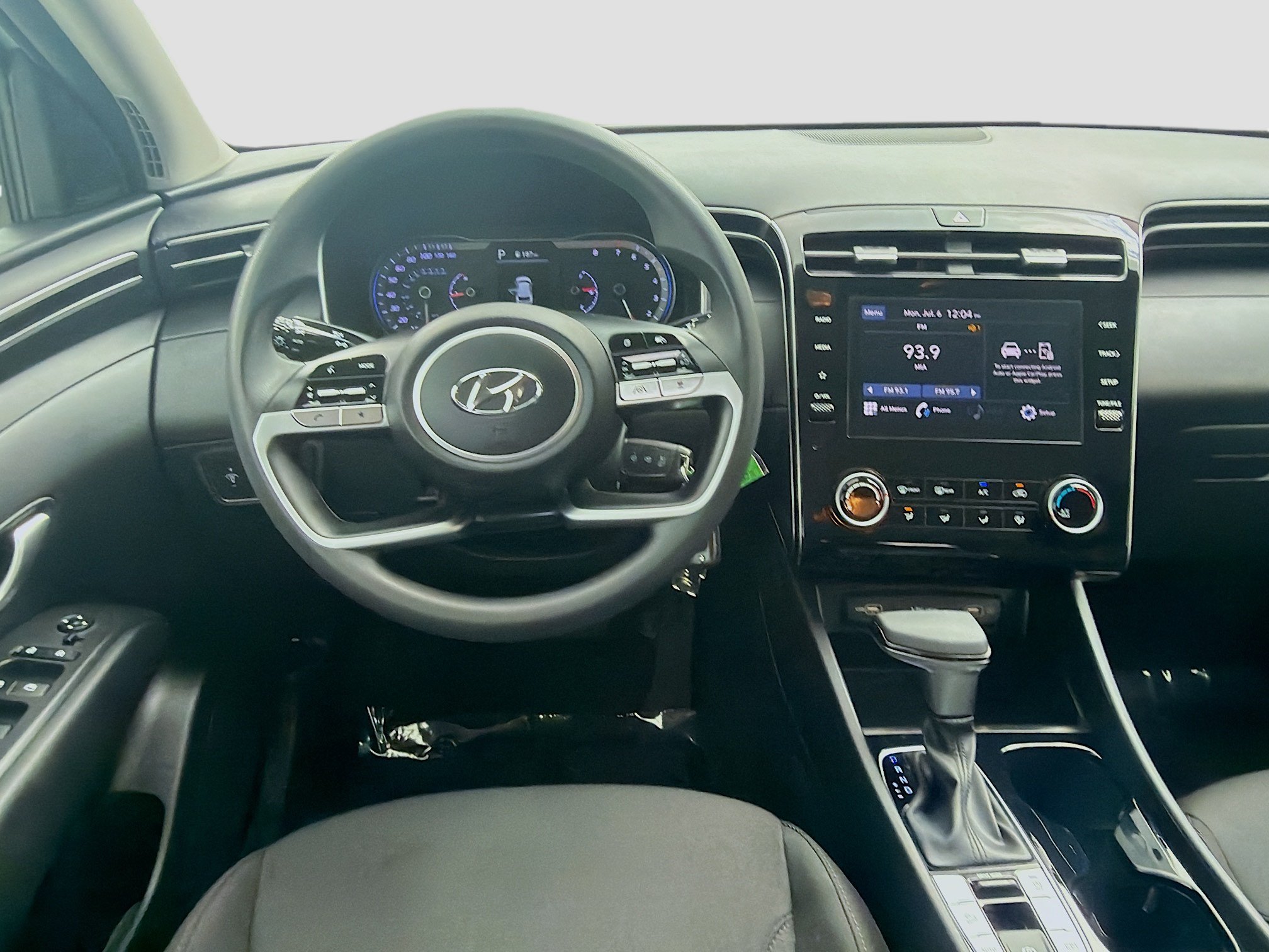 Used 2024 Hyundai Tucson SE FWD image 18