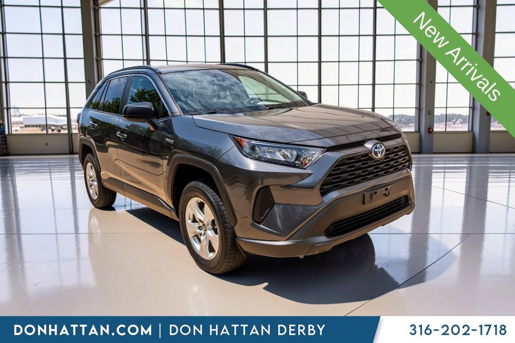 Used 2020 Toyota RAV4 LE AWD/4WD image 32