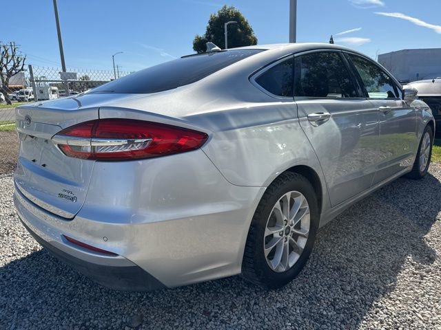 Used 2019 Ford Fusion SEL FWD image 3