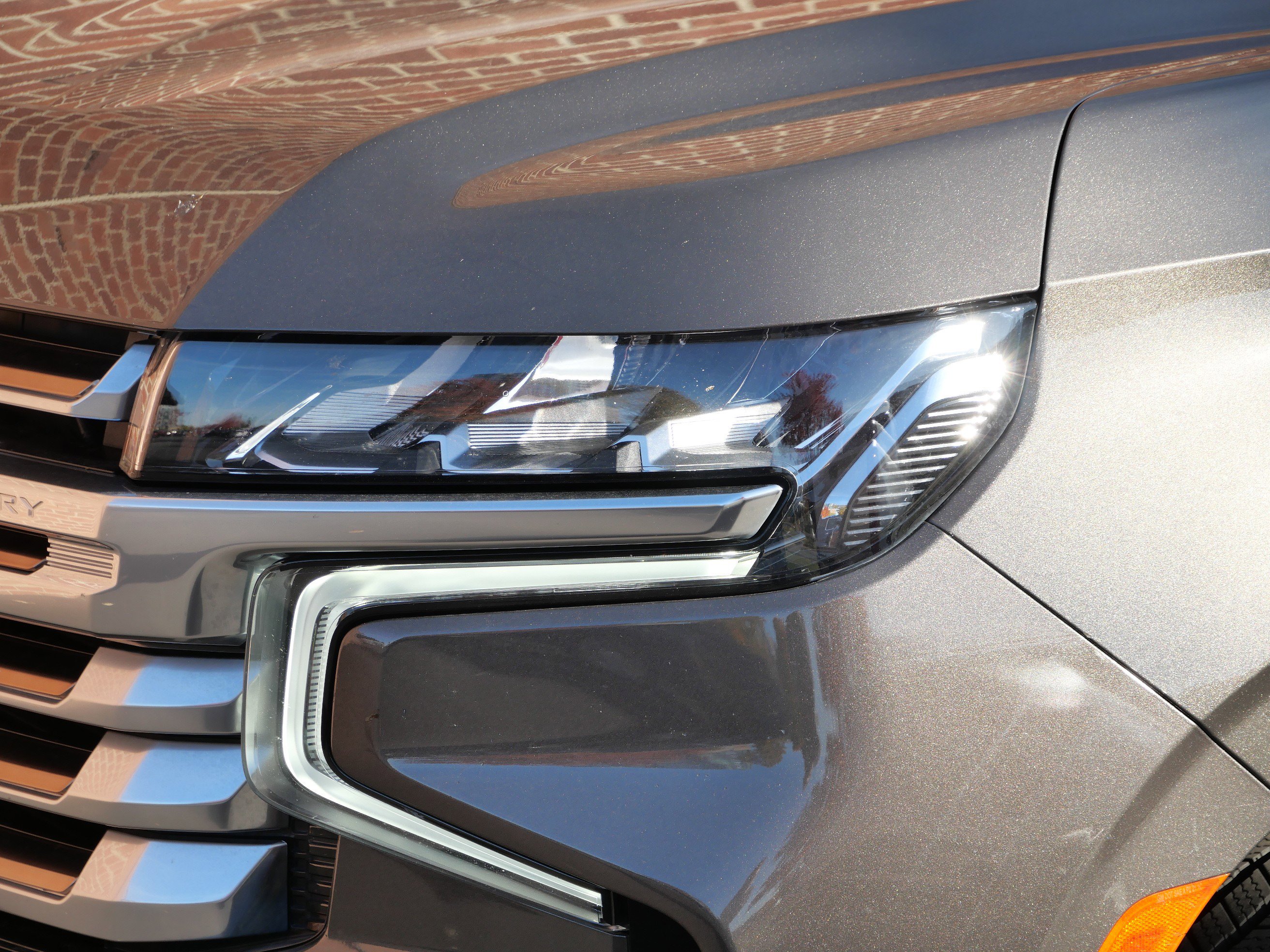 Used 2021 Chevrolet Tahoe High Country w/ Premium Package image 5