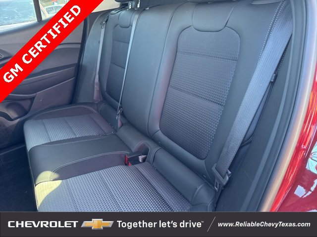 Certified 2025 Chevrolet Trax LT w/ LT Convenience Package image 14