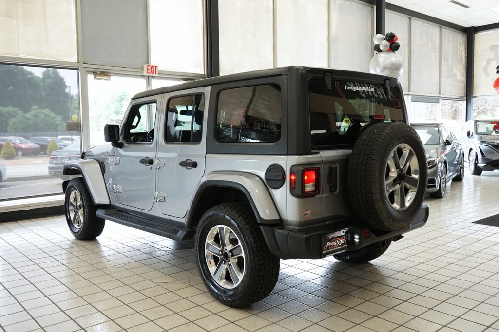 Used 2021 Jeep Wrangler Unlimited Sahara AWD/4WD image 4