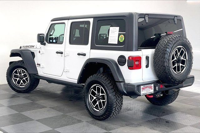 Used 2024 Jeep Wrangler Unlimited Rubicon AWD/4WD image 10