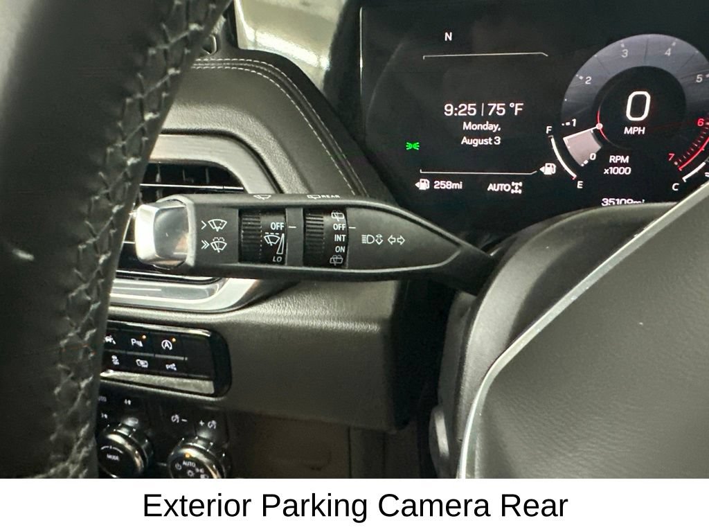 Used 2025 GMC Yukon Denali AWD/4WD image 46