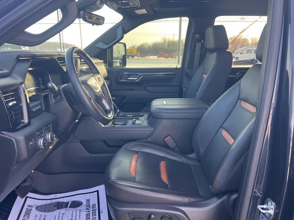 Used 2024 GMC Sierra 2500 AT4 w/ AT4 Premium Plus Package image 16