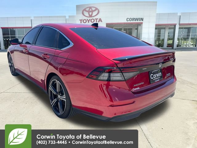 Used 2025 Honda Accord Sport image 3