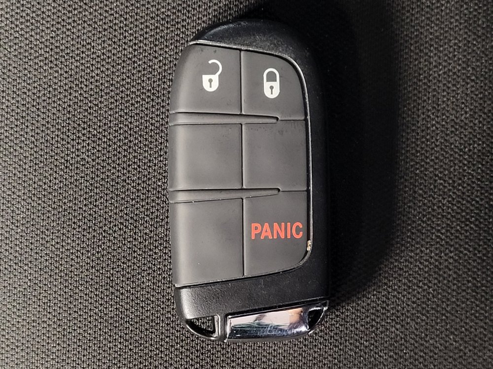Used 2023 Jeep Compass Sport AWD/4WD image 32