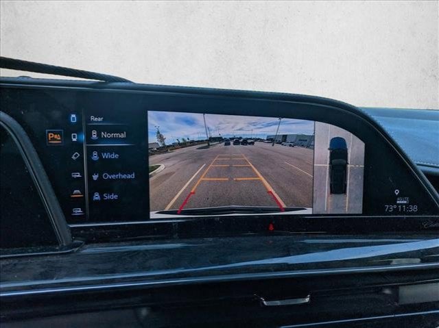 Used 2021 Cadillac Escalade Premium Luxury w/ Driver Assist Tech Package image 15