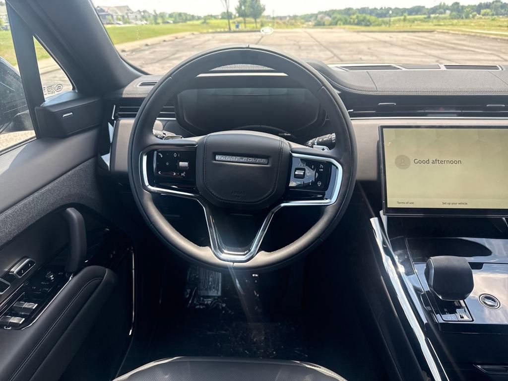 New 2025 Land Rover Range Rover Sport SE image 11