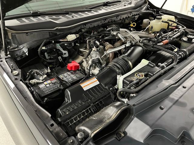 Used 2025 Ford F350 Lariat w/ Tremor Off-Road Package AWD/4WD image 61