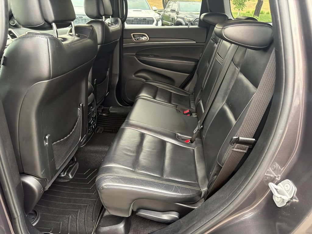 Used 2017 Jeep Grand Cherokee Limited AWD/4WD image 20