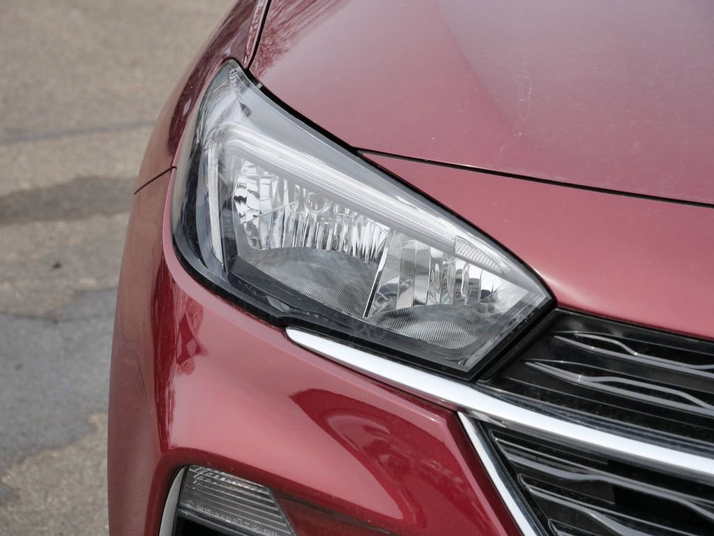 Used 2023 Buick Encore GX Preferred w/ Cold Weather Comfort Package image 3