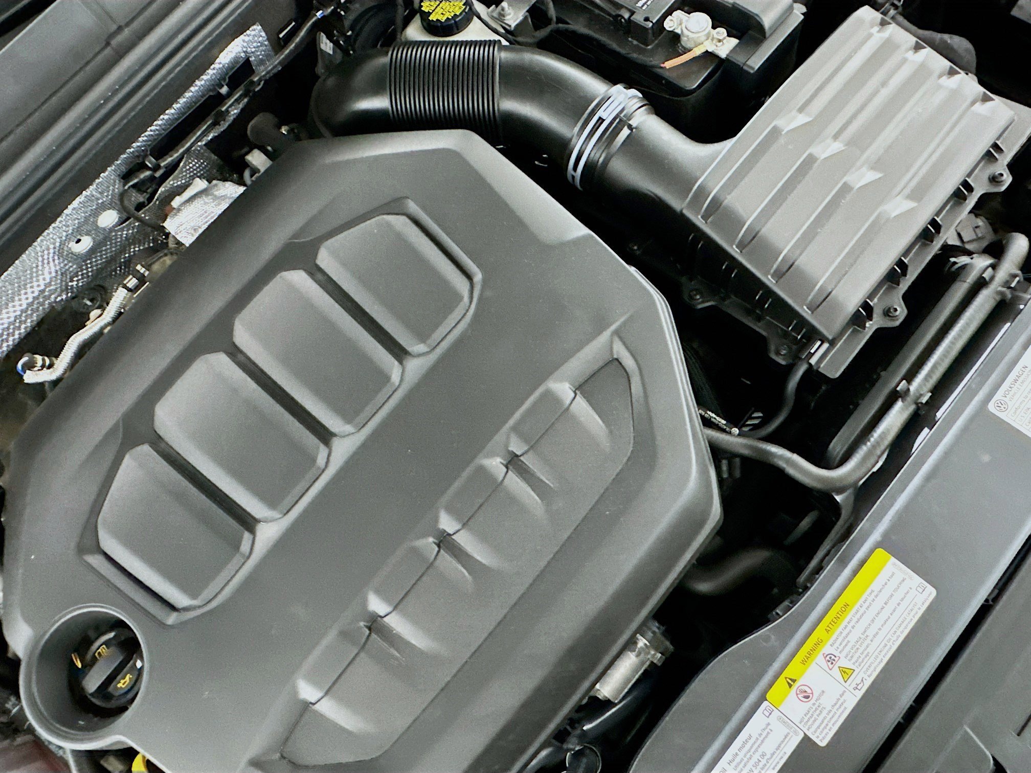 Used 2023 Volkswagen Golf 20th Anniversary Edition image 32