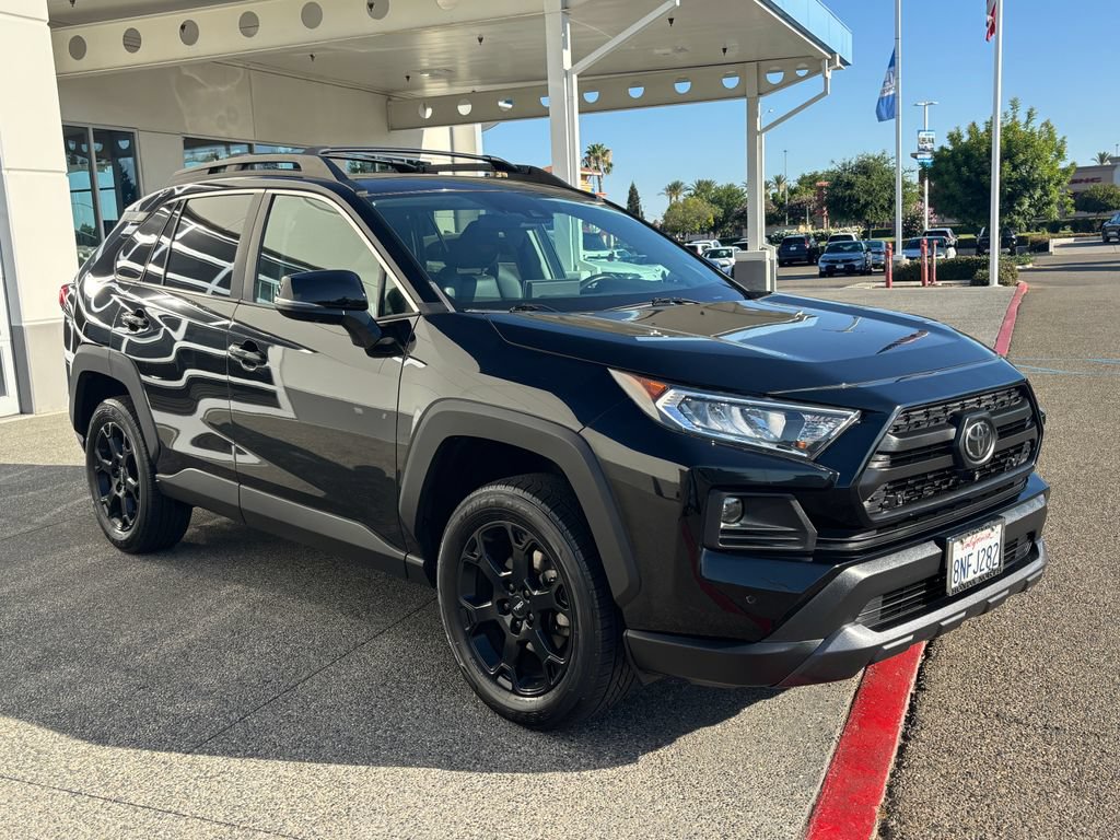 Used 2020 Toyota RAV4 TRD Off-Road AWD/4WD image 3