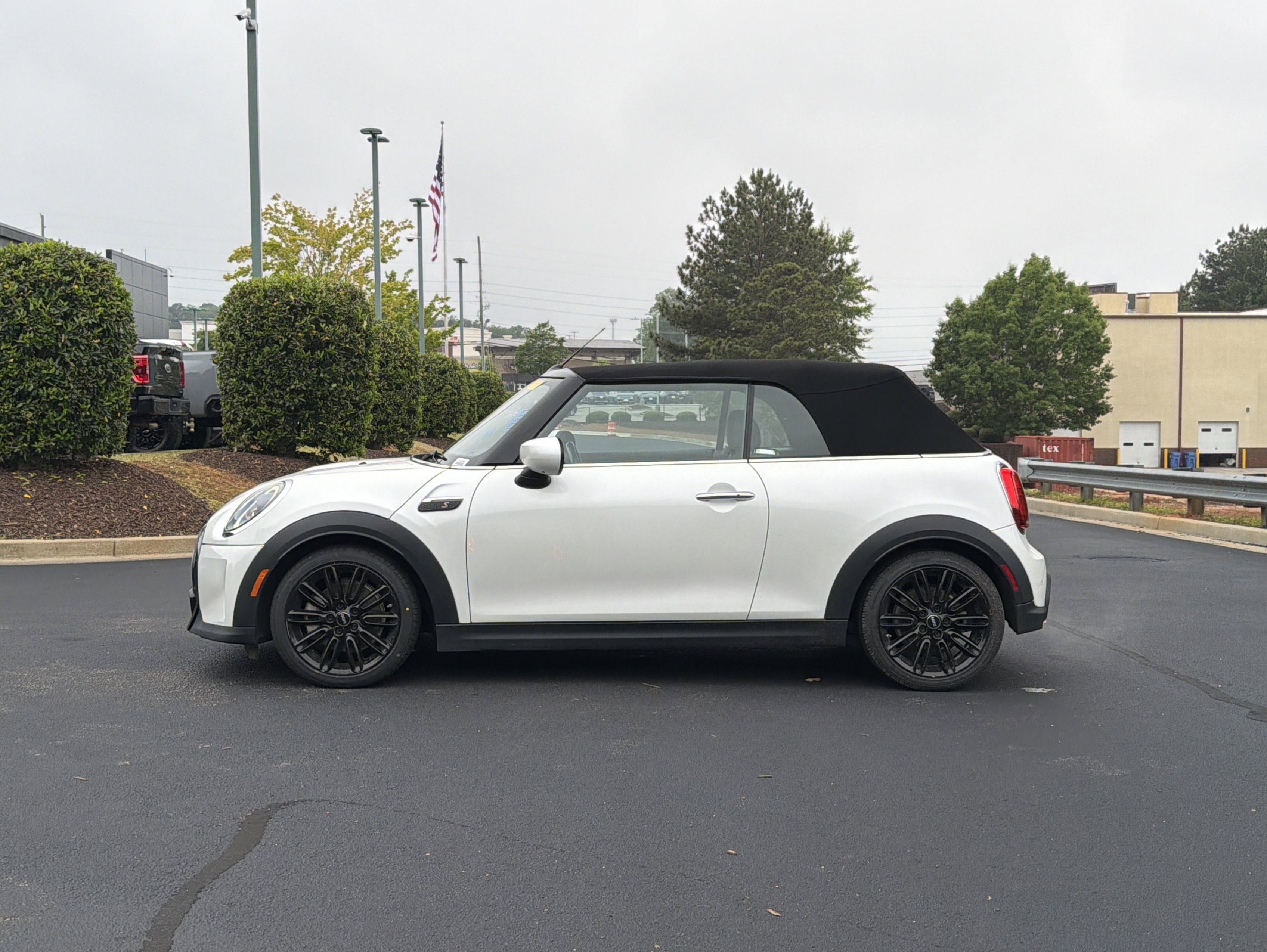 Used 2024 MINI Cooper S FWD image 14