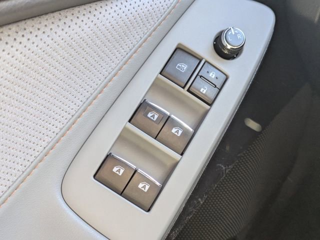 Used 2019 Toyota Avalon XSE w/ Carpet Mat Package image 25