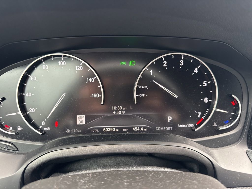 Used 2020 BMW 330i xDrive Sedan w/ M Sport Package image 4