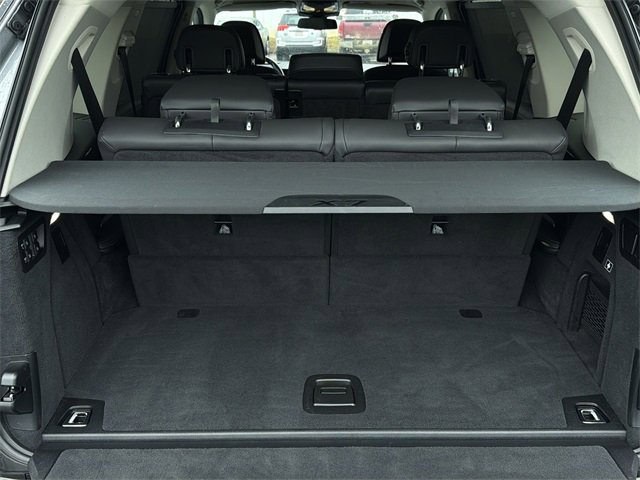 Used 2023 BMW X7 xDrive40i image 42