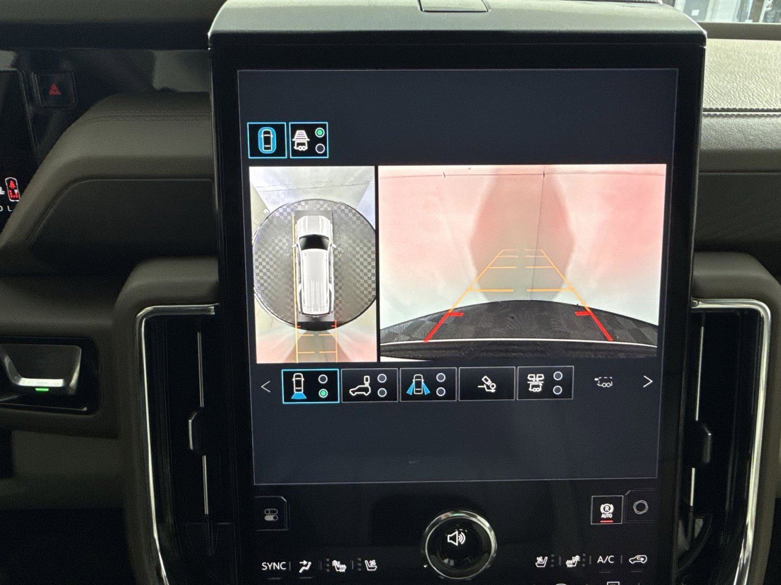 New 2026 GMC Yukon XL Denali w/ Denali Reserve Package image 19