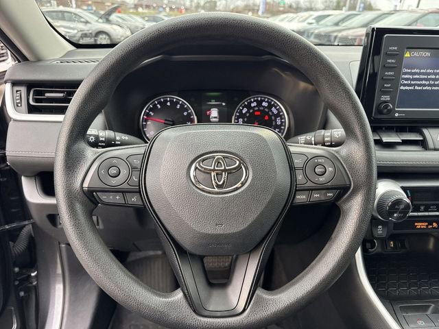 Used 2021 Toyota RAV4 XLE image 17