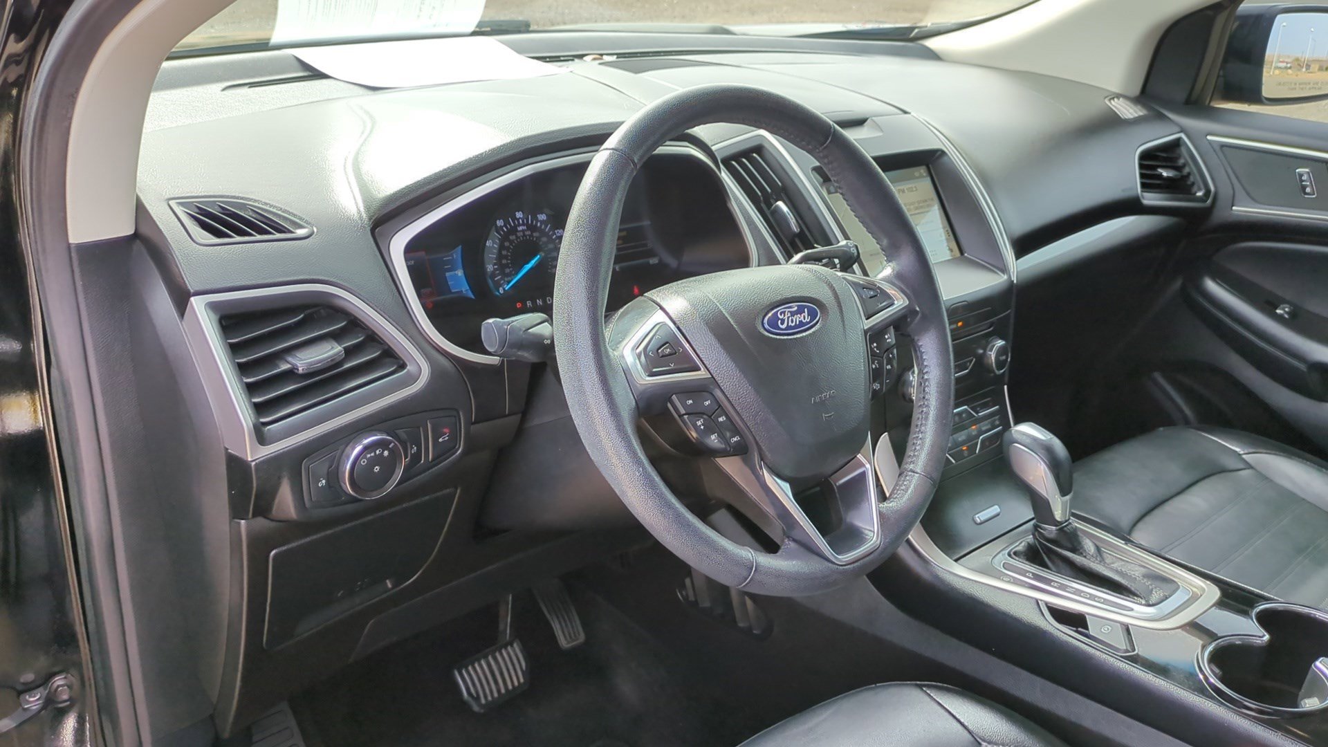 Used 2018 Ford Edge SEL w/ Equipment Group 201A FWD image 13