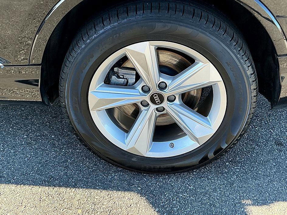 Used 2024 Audi Q7 2.0T Premium Plus image 8