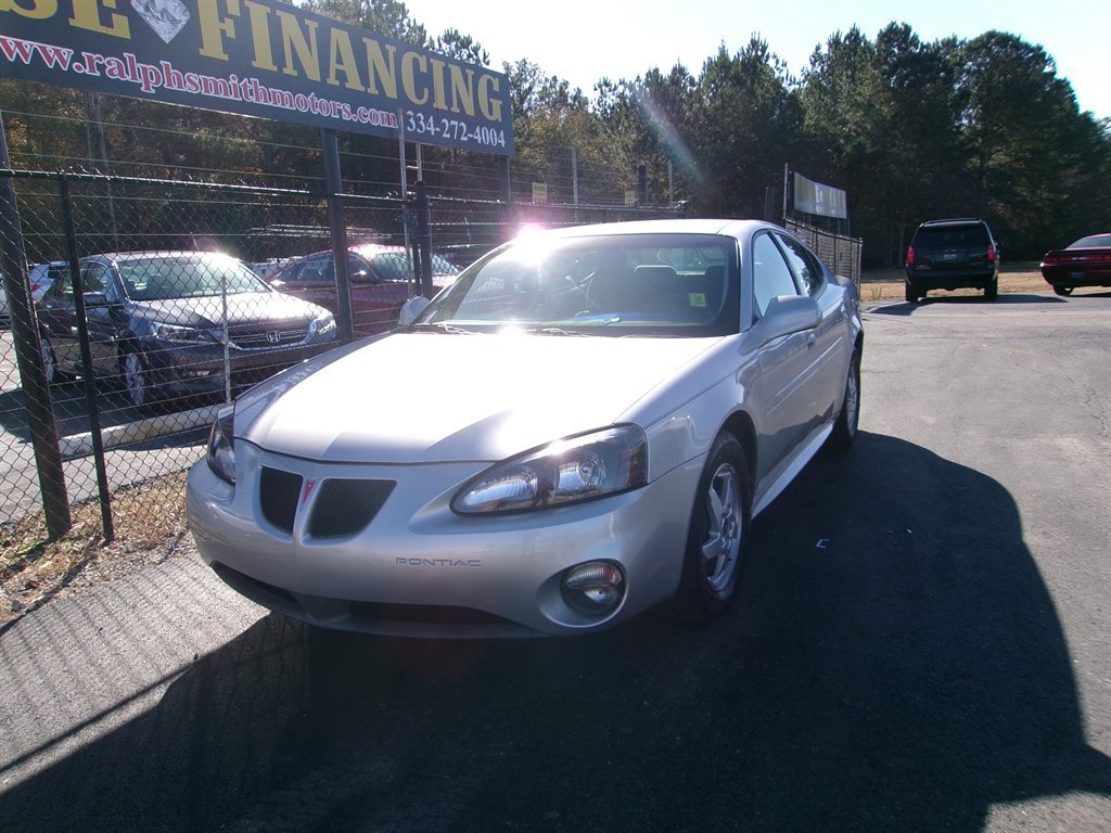 Used 2004 Pontiac Grand Prix GT w/ Drivers Package image 13