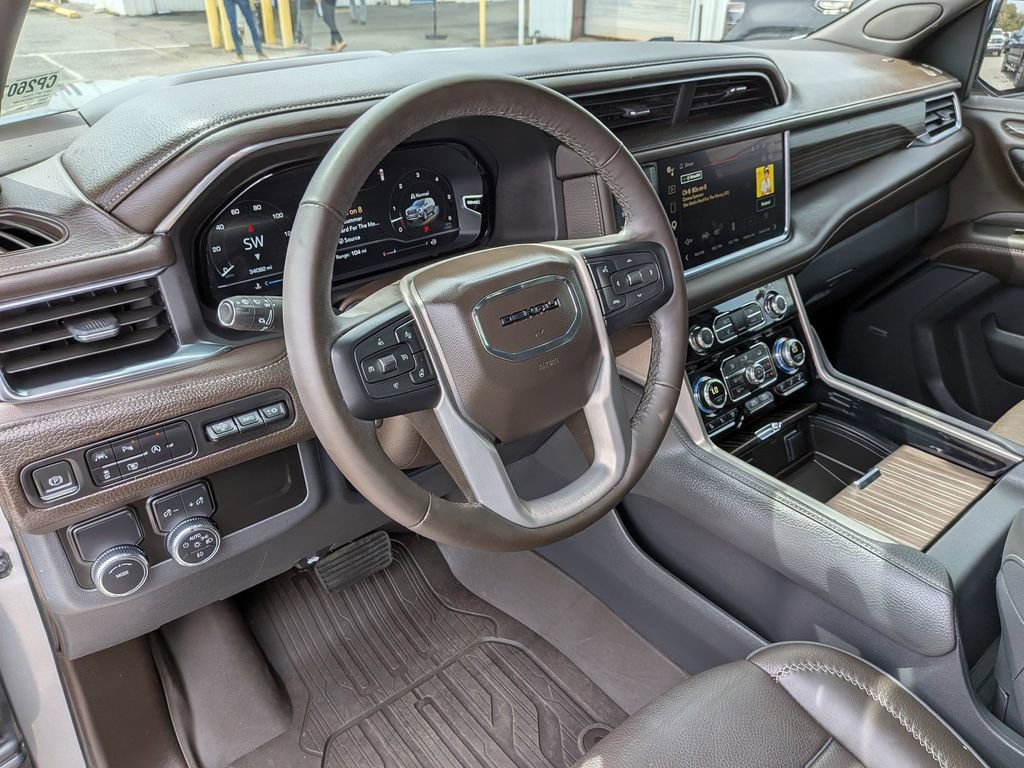 Used 2024 GMC Yukon Denali image 29