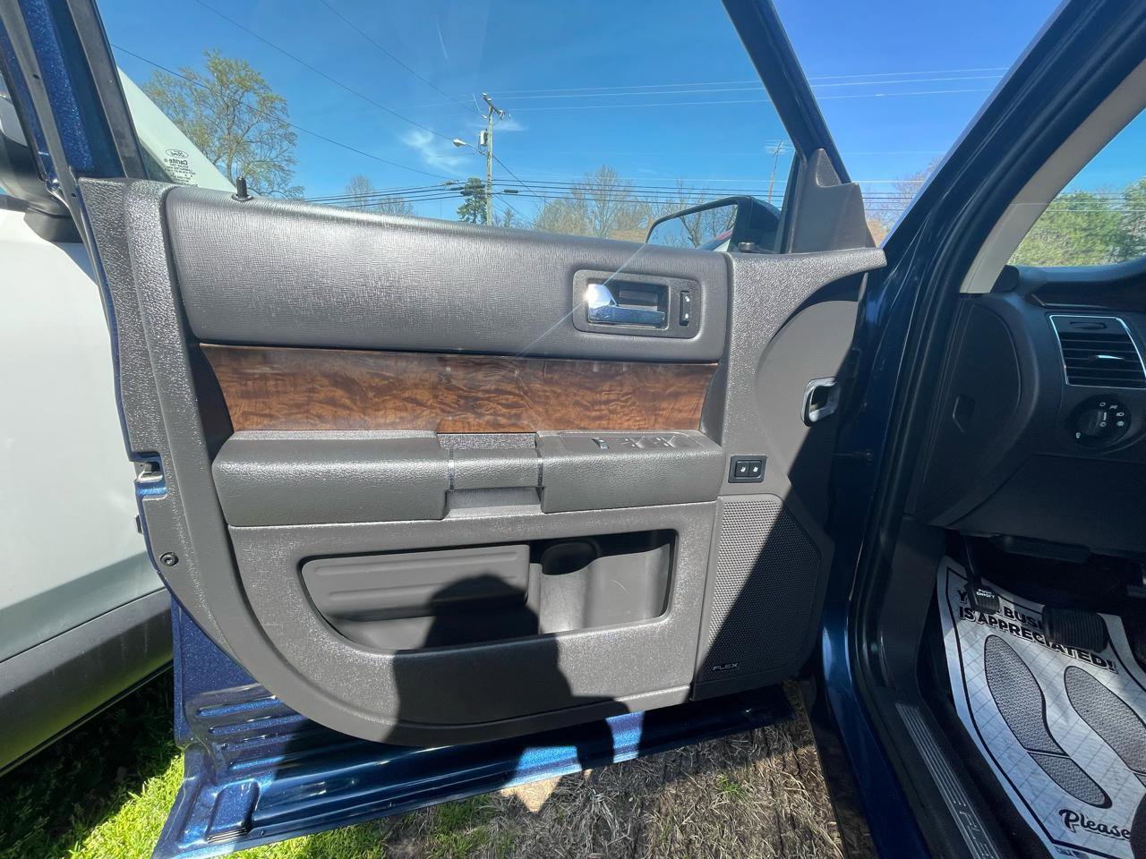 Used 2017 Ford Flex Limited image 15