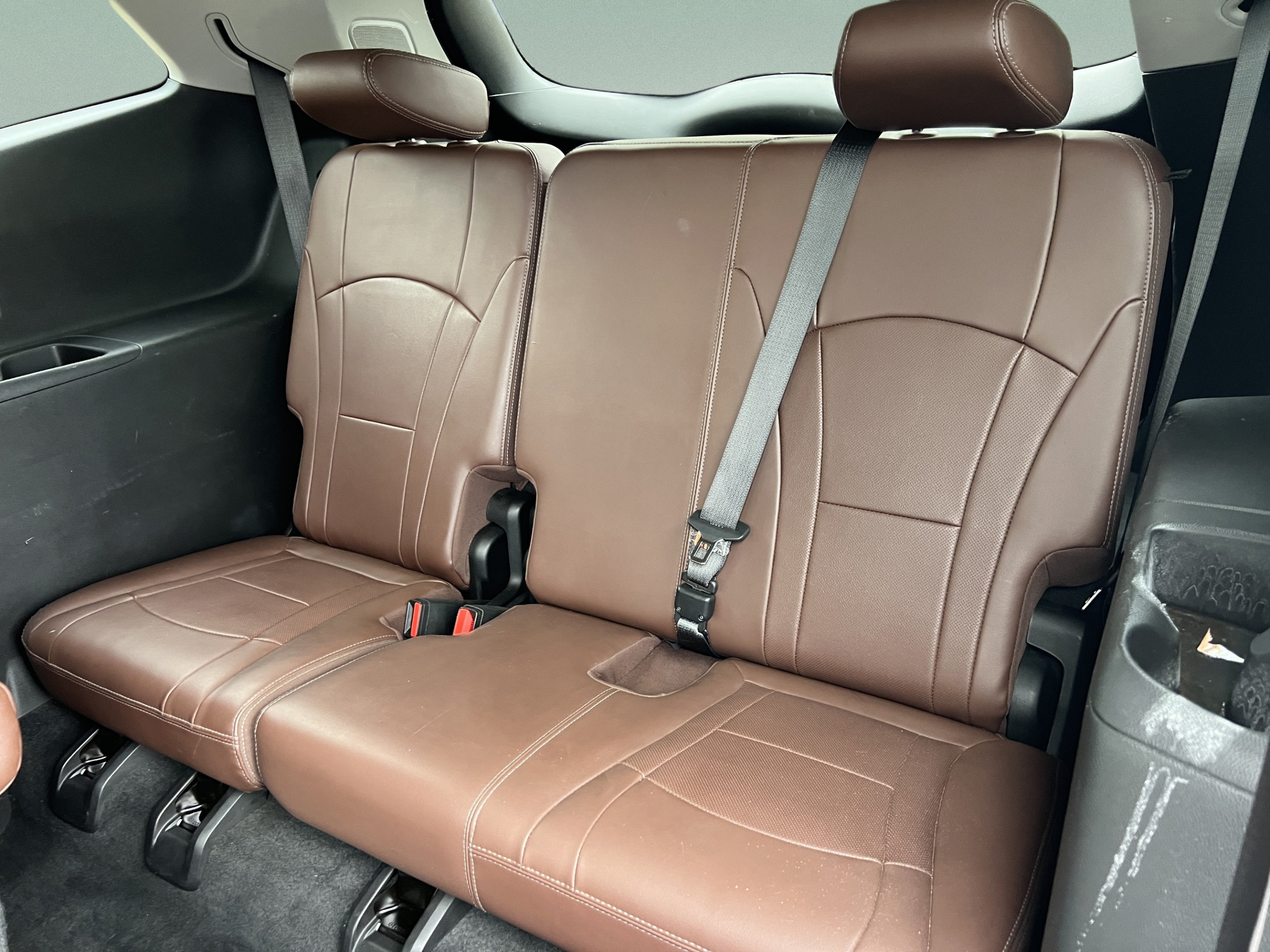 Used 2018 Buick Enclave Avenir w/ Avenir Technology Package AWD/4WD image 27