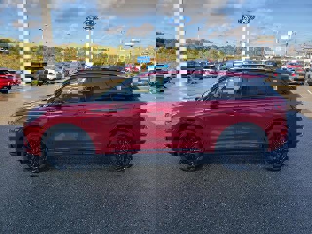 New 2026 Lincoln Corsair Premiere image 5