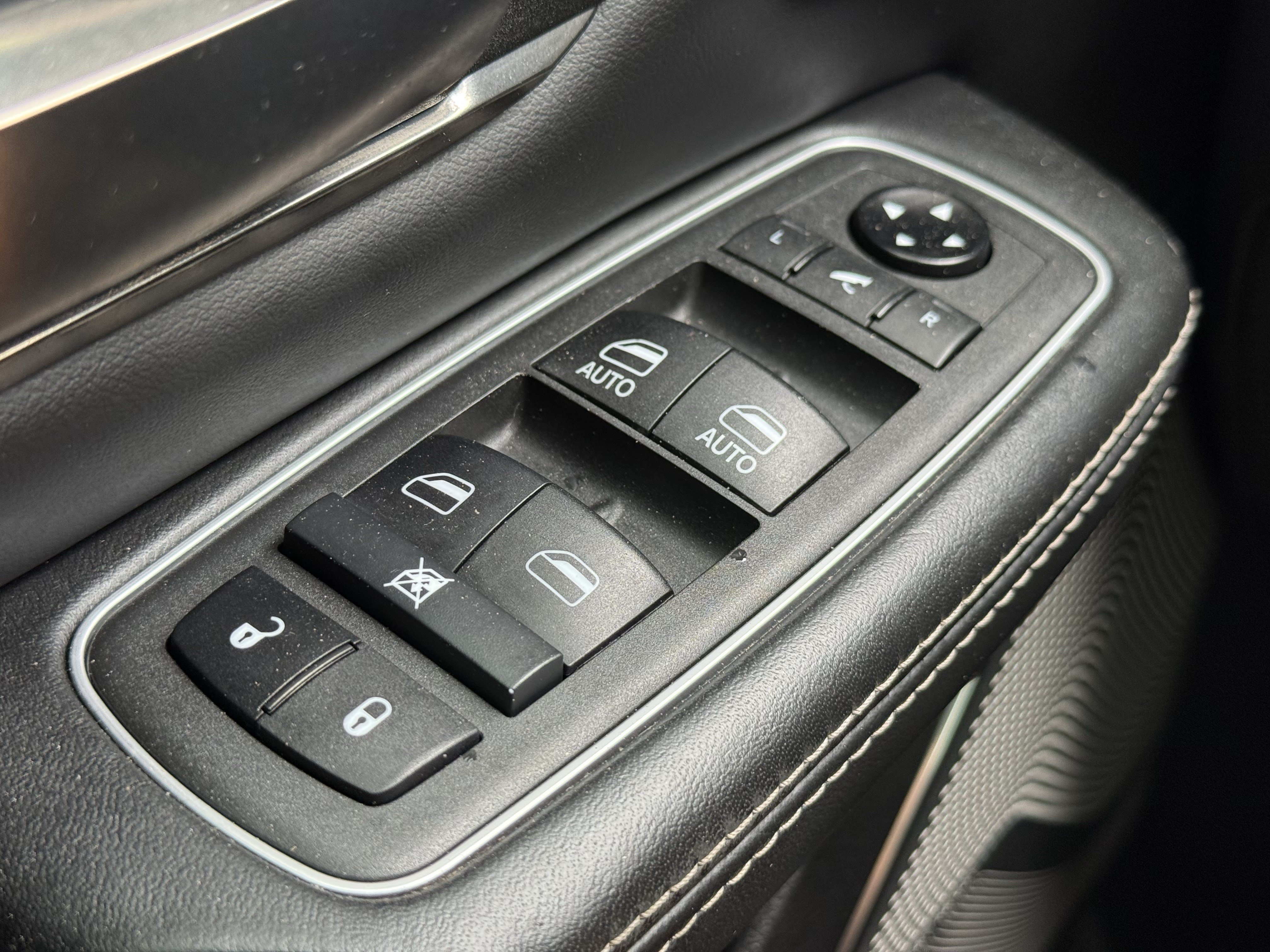 Used 2021 RAM 1500 Limited RWD image 26