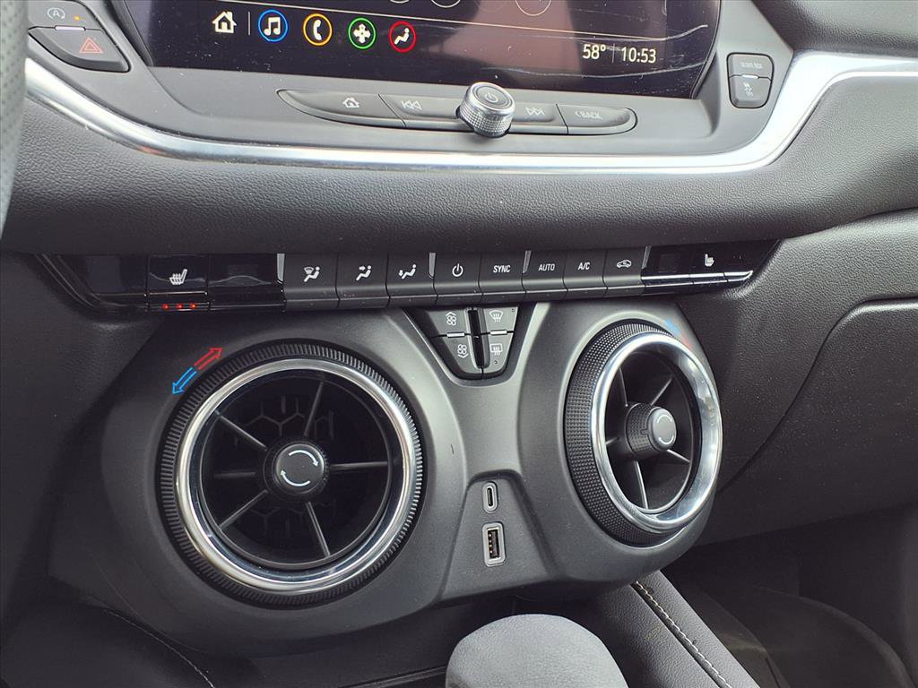 Used 2024 Chevrolet Blazer LT w/ Convenience Package image 9