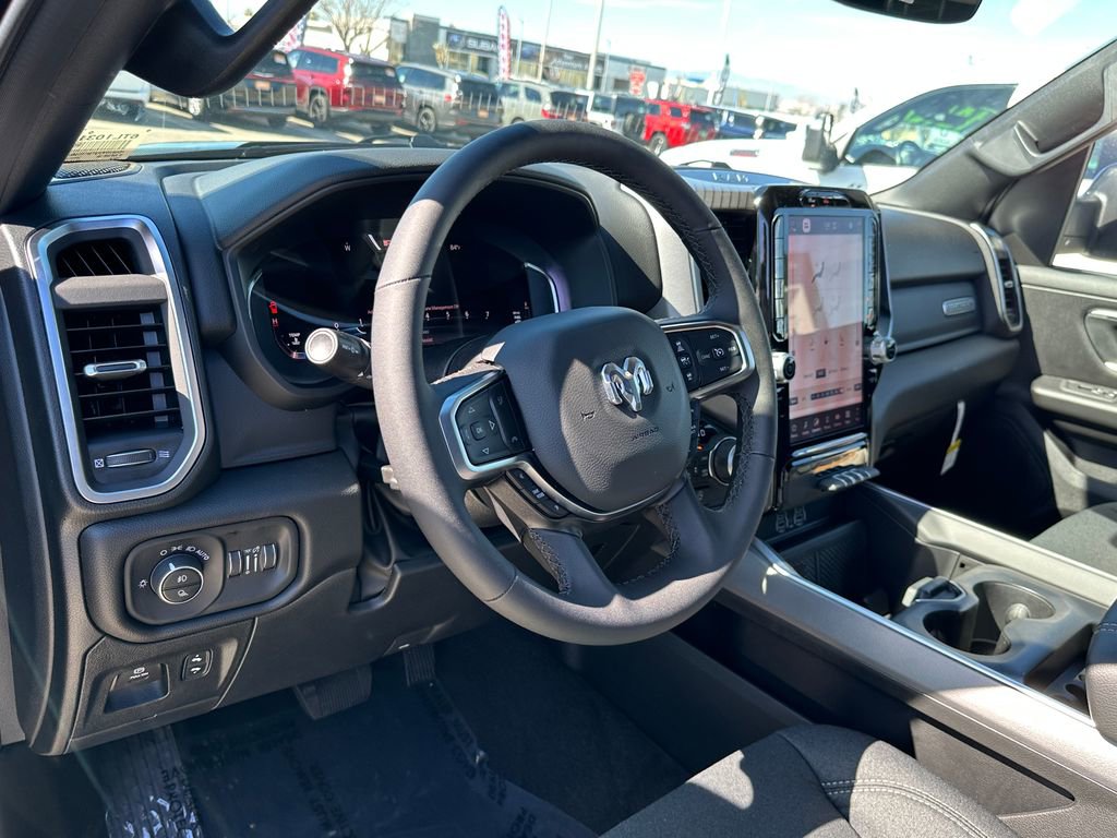 New 2026 RAM 1500 4x4 Crew Cab image 20