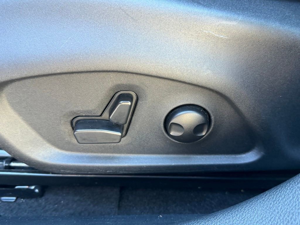 Certified 2025 Jeep Compass Limited AWD/4WD image 22