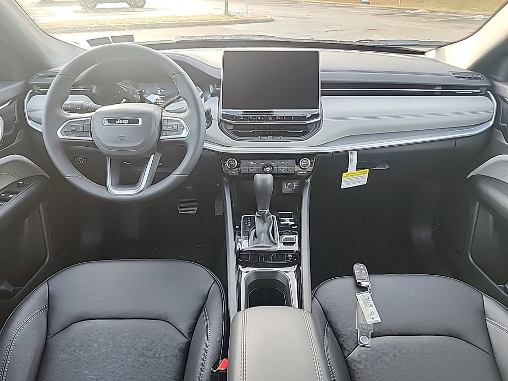 New 2026 Jeep Compass Limited image 20