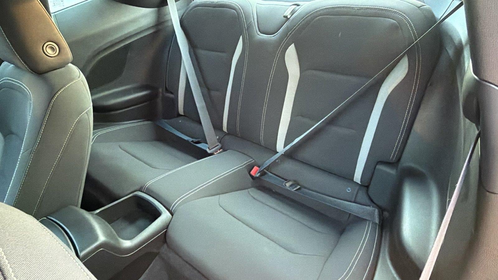 Used 2018 Chevrolet Camaro LT RWD image 17