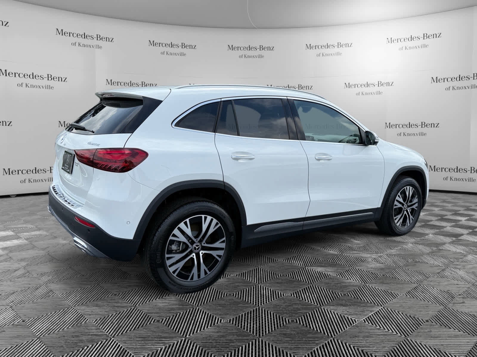 Certified 2026 Mercedes-Benz GLA 250 4MATIC image 5