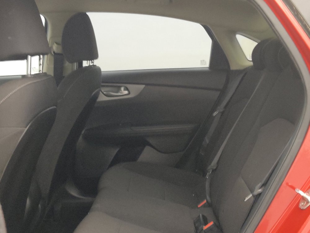 Used 2019 Kia Forte LXS image 18