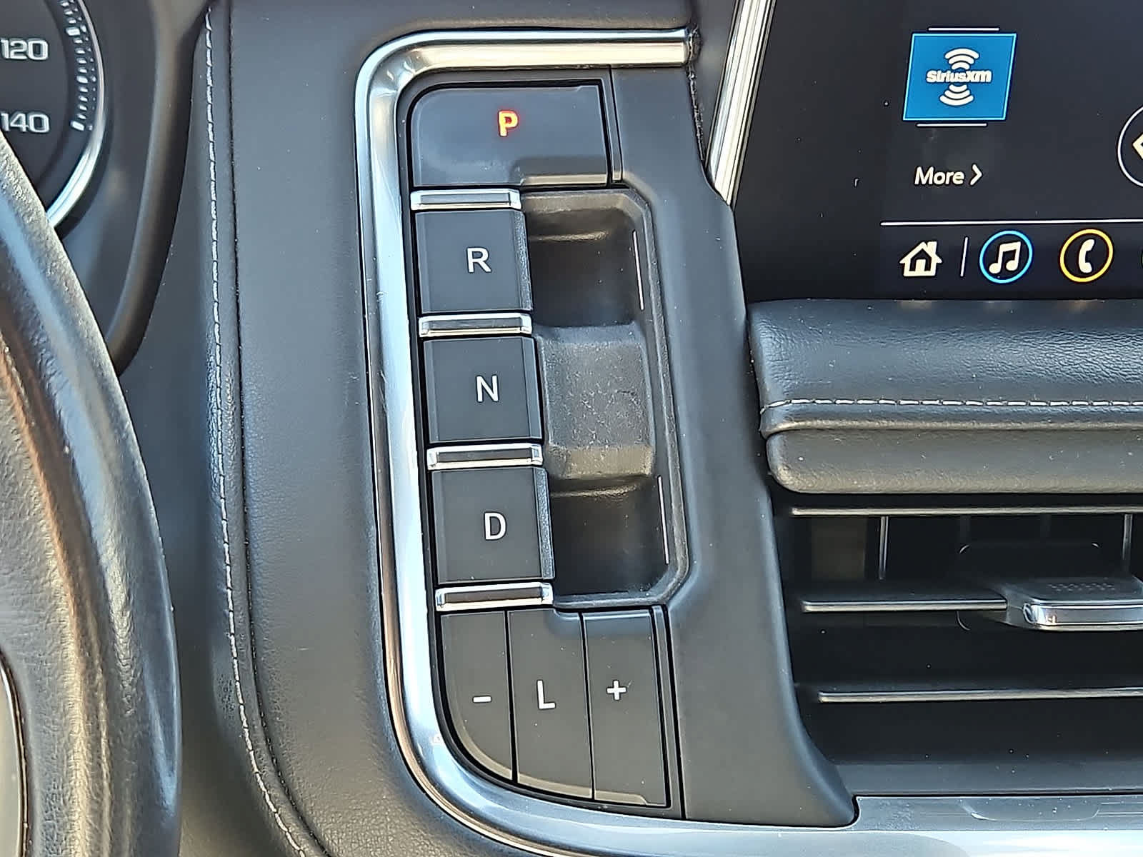 Used 2021 Chevrolet Tahoe LT AWD/4WD image 21