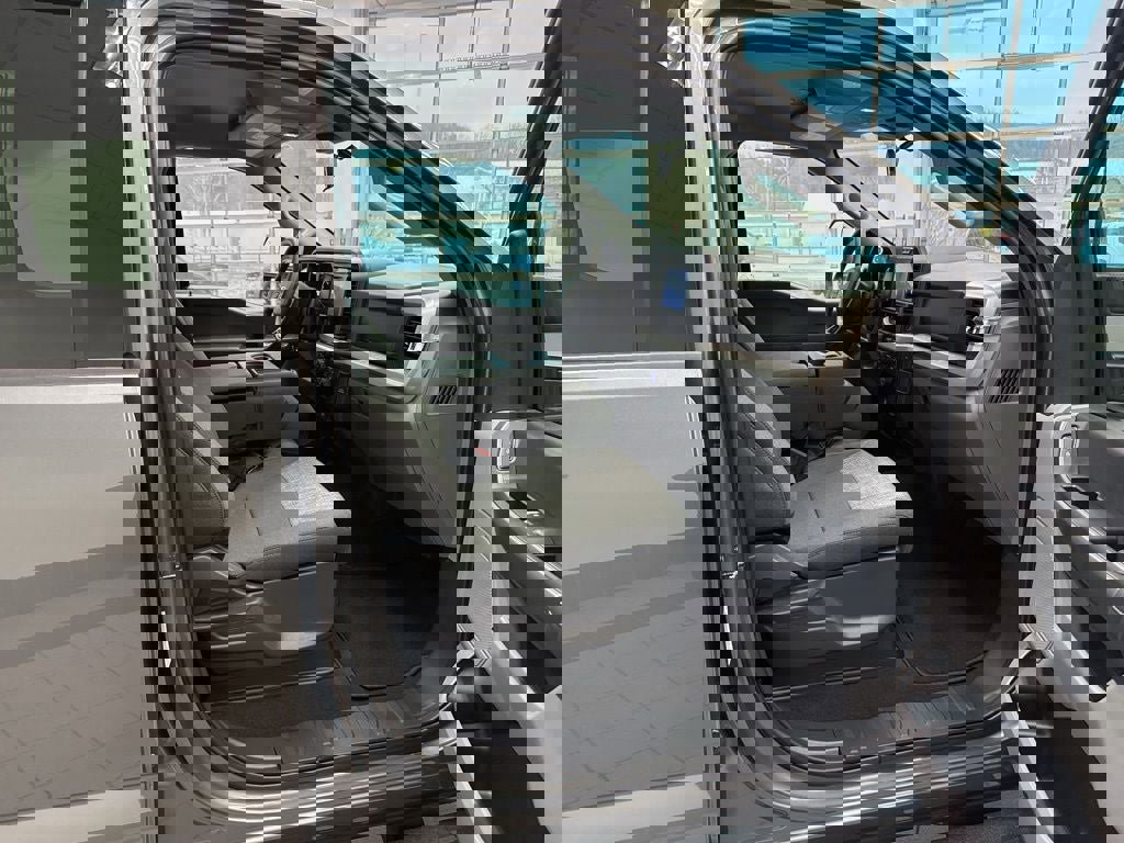 New 2026 Ford F350 XLT w/ Tremor Off-Road Package image 16