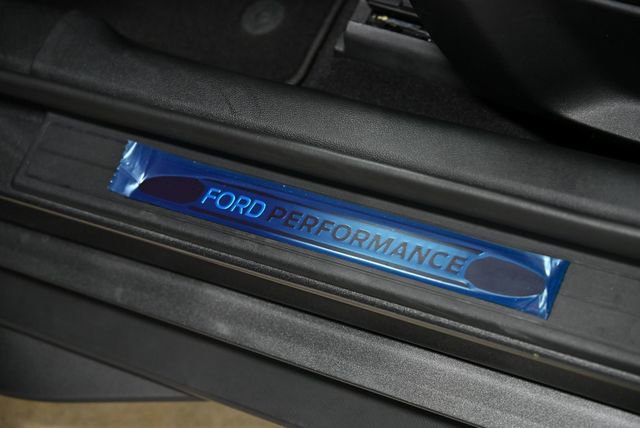 Used 2020 Ford Mustang Shelby GT500 w/ Carbon Fibre Track Pack image 26