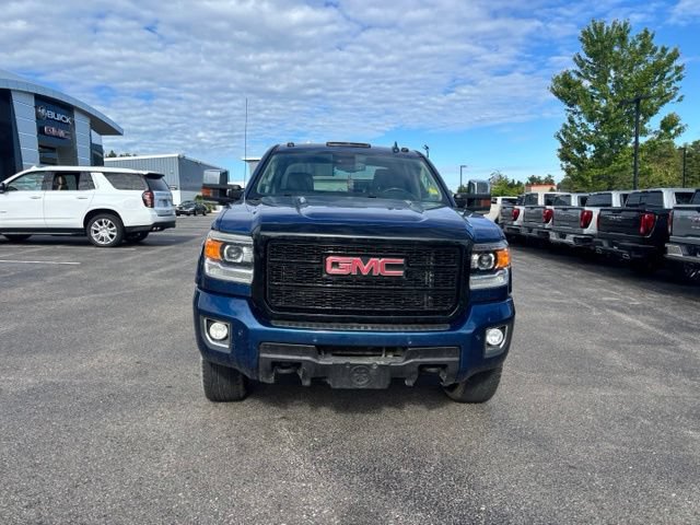 Used 2015 GMC Sierra 2500 Denali w/ Duramax Plus Package AWD/4WD image 3