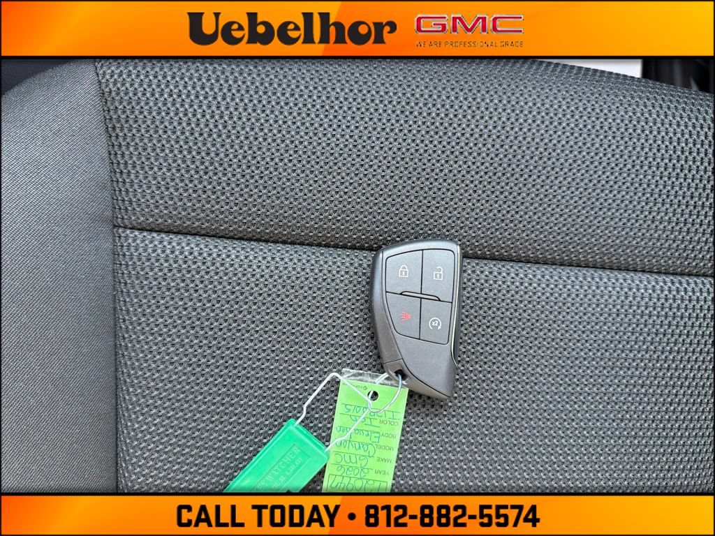 New 2026 GMC Canyon Elevation w/ Convenience Package RWD image 32