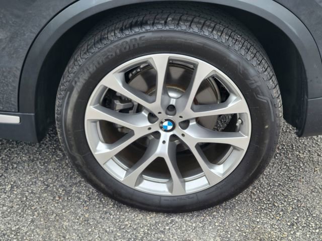 Used 2020 BMW X5 xDrive40i w/ Premium Package image 7