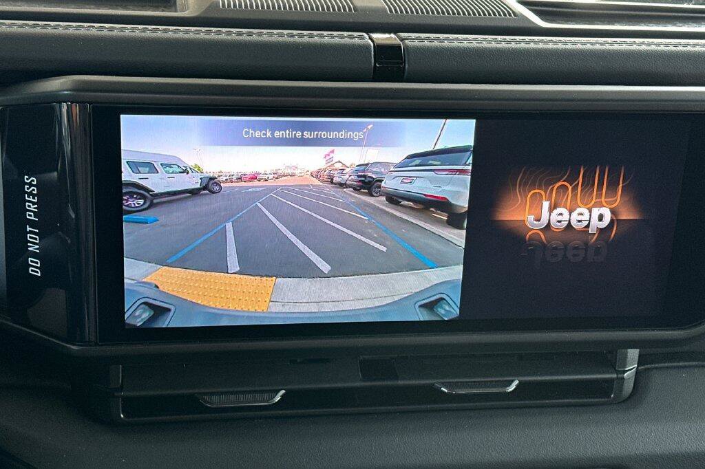 New 2026 Jeep Gladiator Sport AWD/4WD image 19